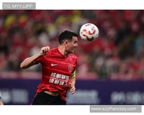 成都足球队蜕变之旅:从地方球队到全国瞩目的冠军争夺者 成都足球队蜕变之旅:从地方球队到全国瞩目的冠军争夺者