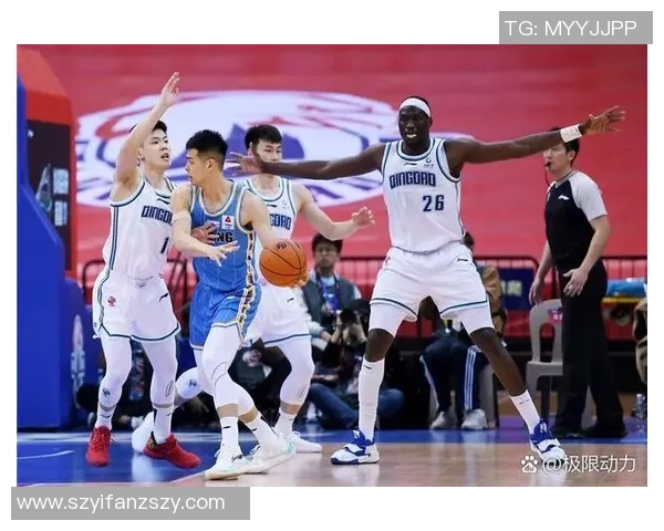 赛后分析:上海篮球队与深圳篮球队的精彩对决及其战术启示 赛后分析:上海篮球队与深圳篮球队的精彩对决及其战术启示