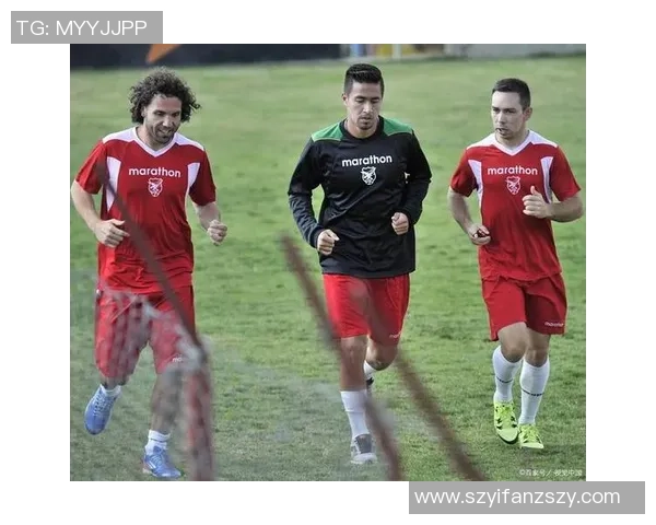 赛后分析:西安足球队与重庆足球队的战术意识与表现对比探讨 赛后分析:西安足球队与重庆足球队的战术意识与表现对比探讨