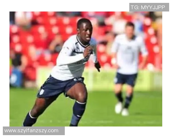 足球明星埃德蒙顿的辉煌历程与未来发展展望 足球明星埃德蒙顿的辉煌历程与未来发展展望